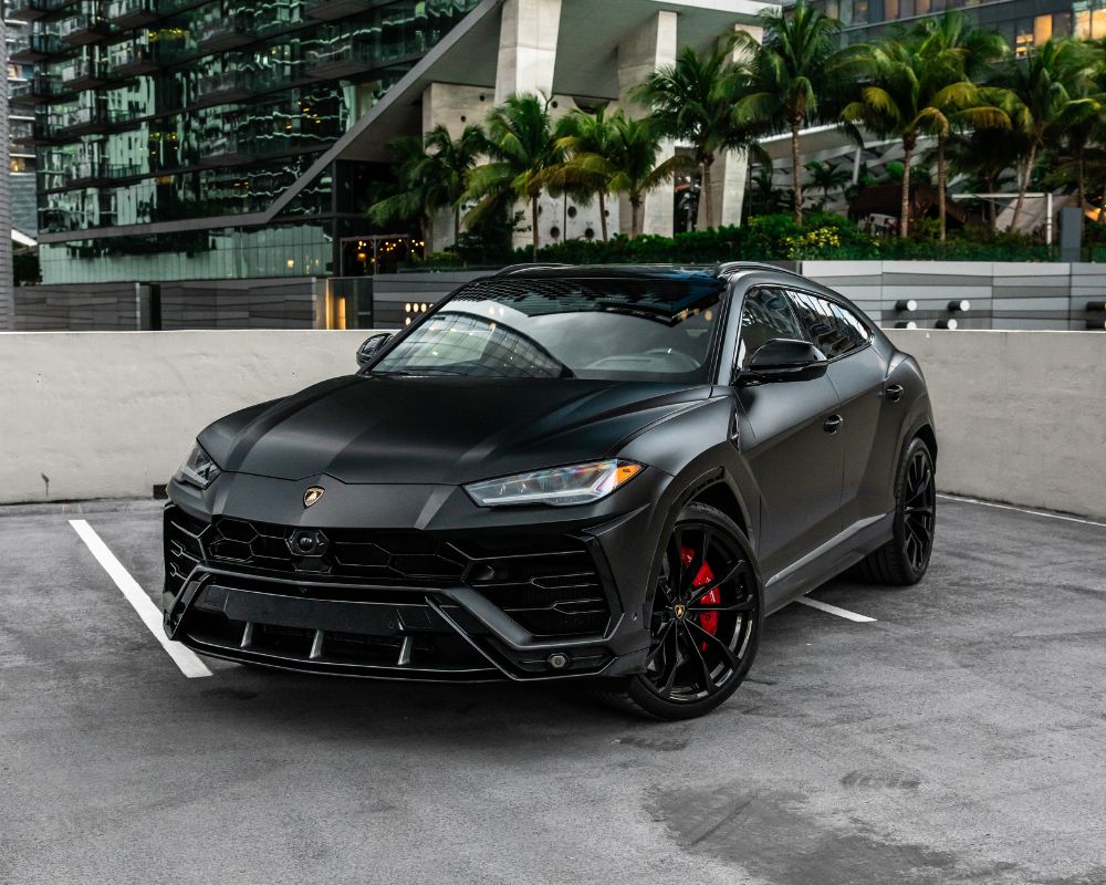 Lamborghini Urus Black Brown (20)